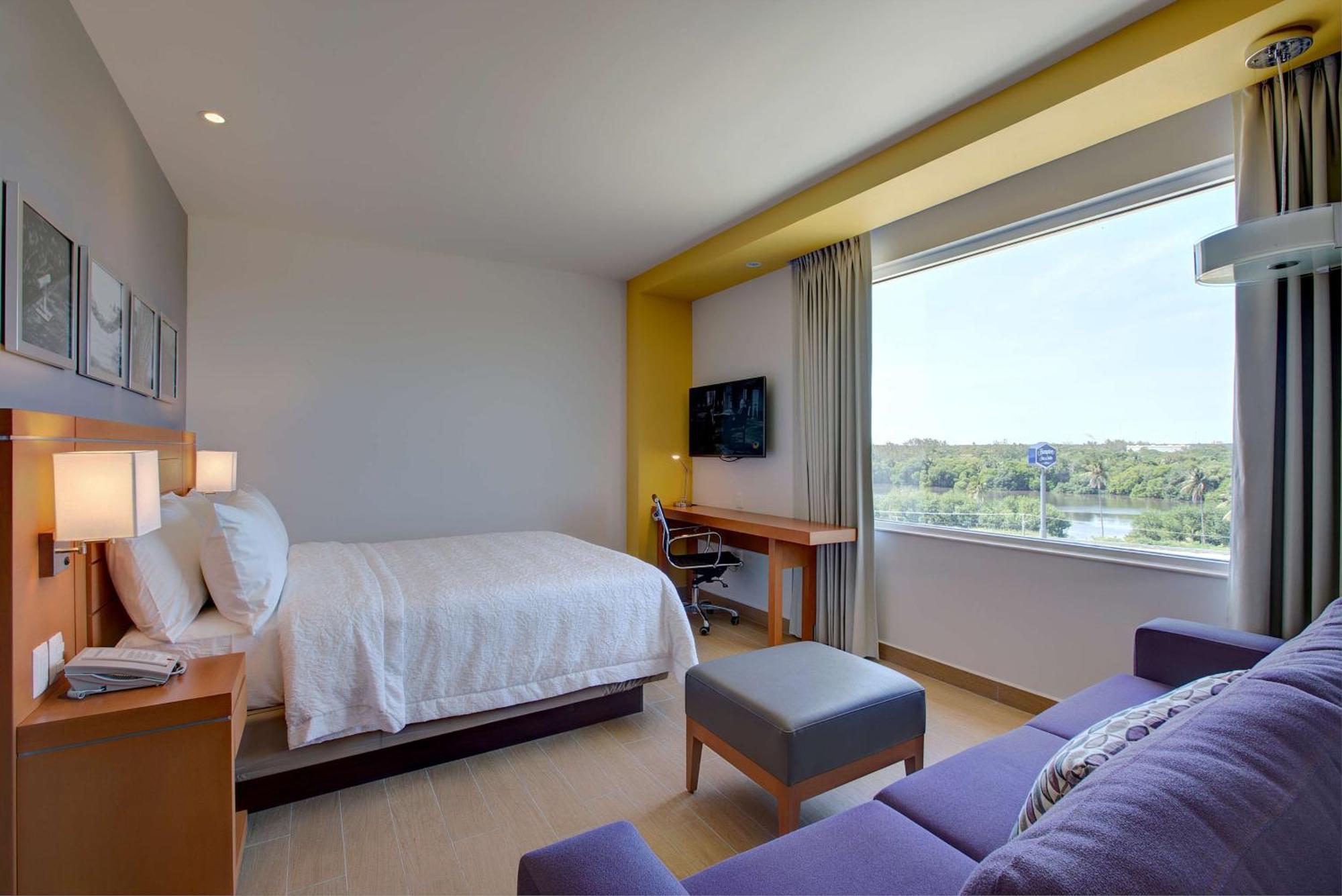 Hampton Inn & Suites By Hilton Paraíso Buitenkant foto